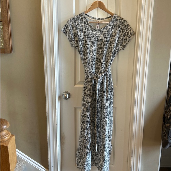 Anthropologie Dolan Left Coast Taleen Boucle Textured Belted Midi Dress - Picture 2 of 7